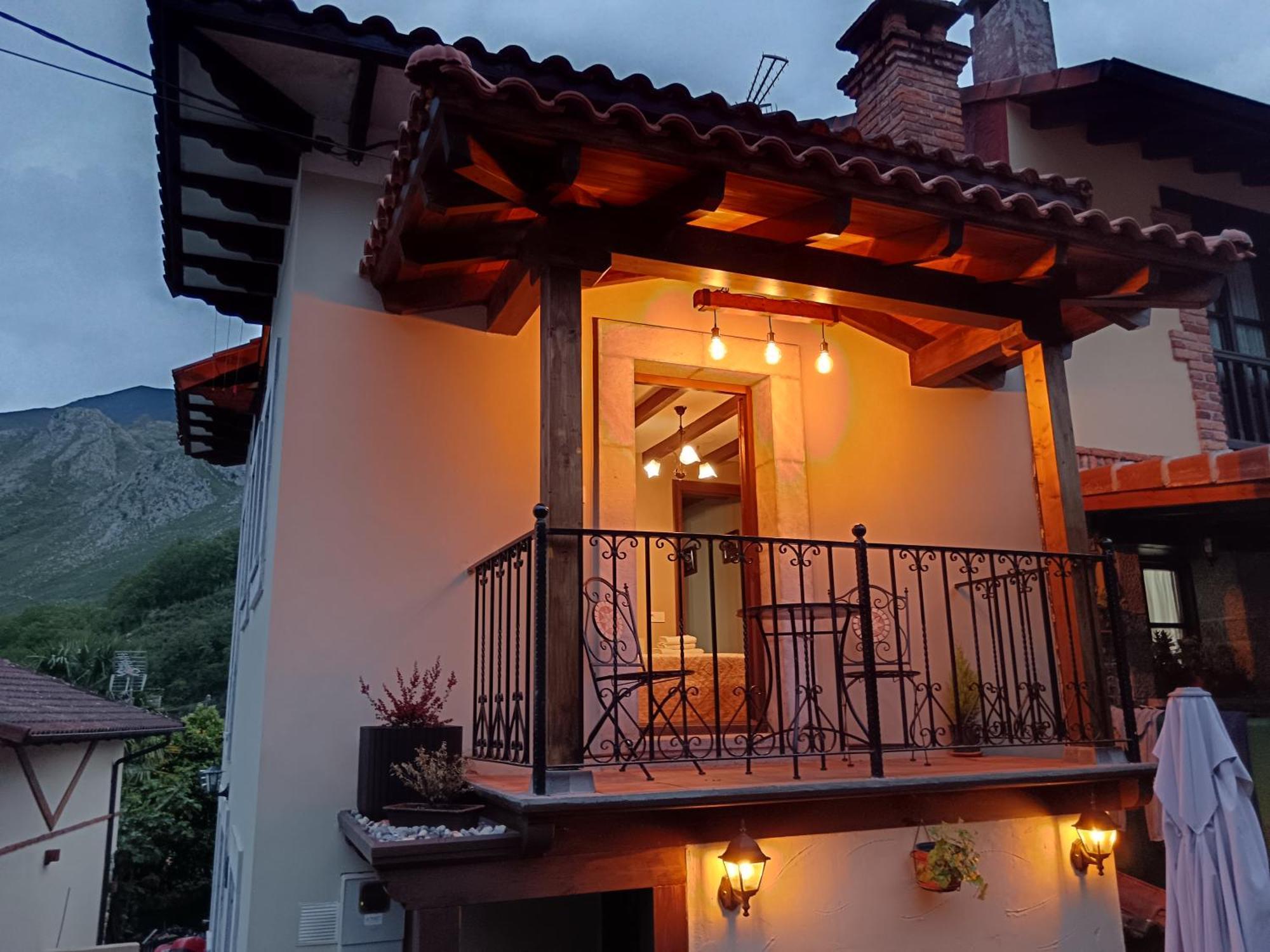 Casa Rural El Canton Cangas de Onis Exterior photo